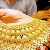 Gold prices dip 6% amid stronger Dollar and US inflation concerns