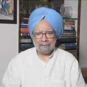 Former PM Manmohan Singh admitted to hospital, condition critical: Report