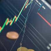 Trump Tariff Turbulence: US GDP contracts 0.3% in Q1 as bulls stare at trade uncertainty; Dow crashes over 750 pts