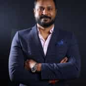 "Manoj Vishwakarma's Vision: DOTOM MV GROUP's impact on Mumbai's skyline"