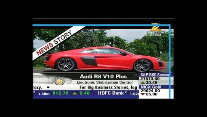 Reviewing features of the dream sports car Audi R8 V10+