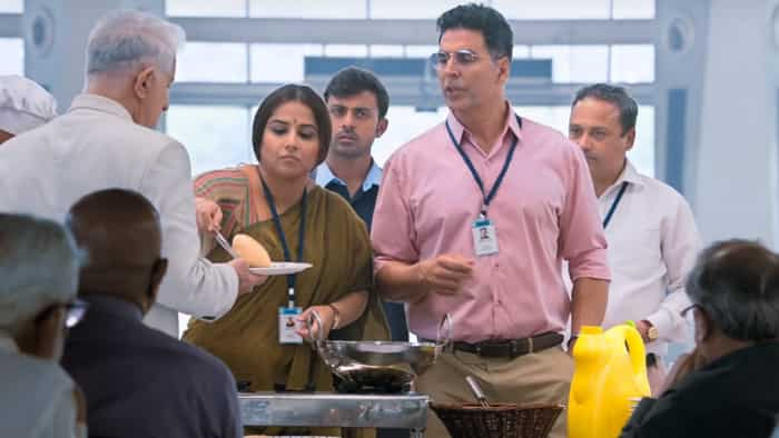 Mission Mangal Box Office Collection Day 2: Near Rs 50 crore in two days! Huge Weekend expected for Akshay Kumar film! 