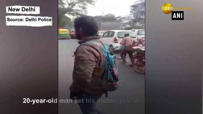 Man fined by traffic police, sets his bike on fire in anger