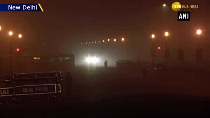 Air Quality dips to ‘very poor’ amid dense fog in Delhi