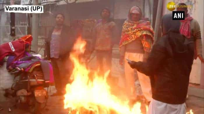 Locals set up bonfires as cold wave intensifies in UP