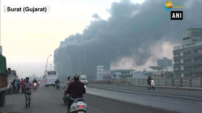 Fire fighters wrestle to control Surat market blaze 