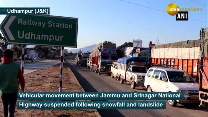 Vehicular movement suspended due to snowfall in Jammu and Kashmir&#039;s Udhampur