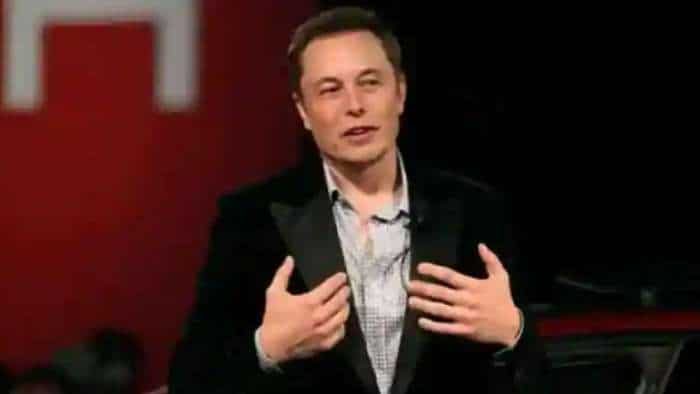 Elon Musk Turns Down Twitter Board Seat