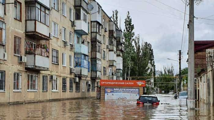 Flood In Russia: In Voronezh, Heavy Rains Flooded The Streets Of The City 