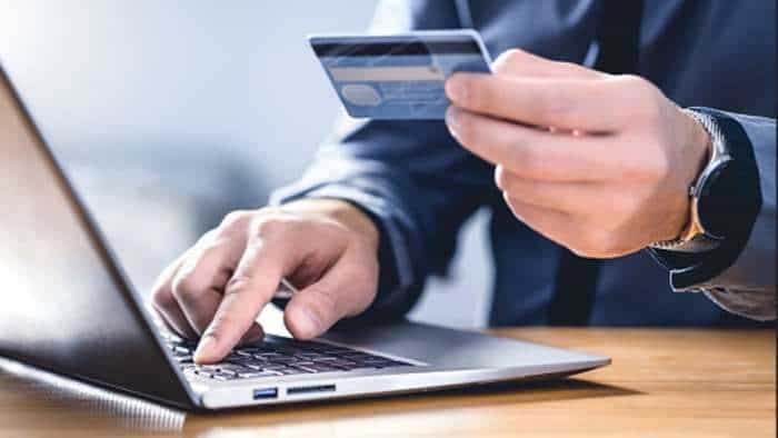 Money Guru: How To Use Credit Cards Wisely To Avoid Debt? Expert Suggest Tips, Watch This Video  