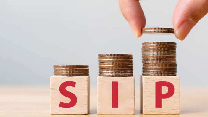 Money Guru: How Does SIP Work In A Volatile Market? What Are The Benefits Of SIP? Expert Decodes