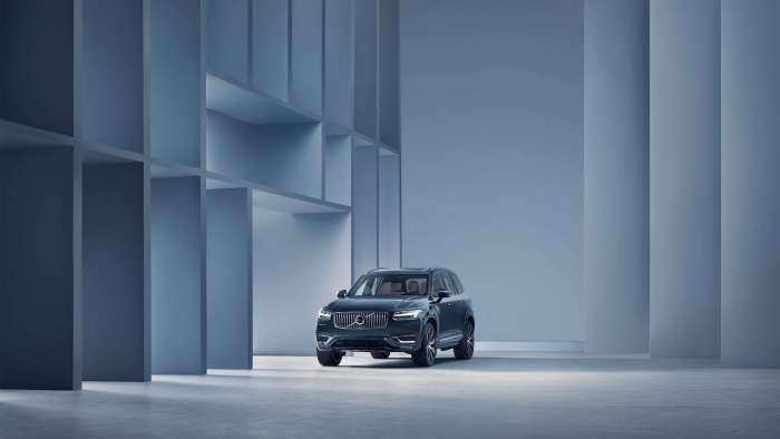 Volvo XC90 Launched: Petrol Mild Hybrid in PICTURES; Check price, features, colours and other details