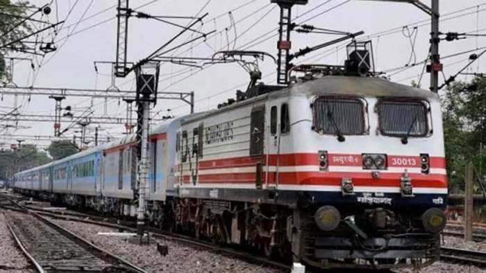 Indian Railways trains cancelled today list, September 26: 207 trains fully cancelled, 39 trains diverted| IRCTC Trains Update