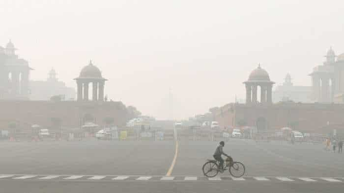 Aapki Khabar Aapka Fayda: Delhi Remains The World’s Most Polluted City On Diwali, AQI Level Recorded At 312