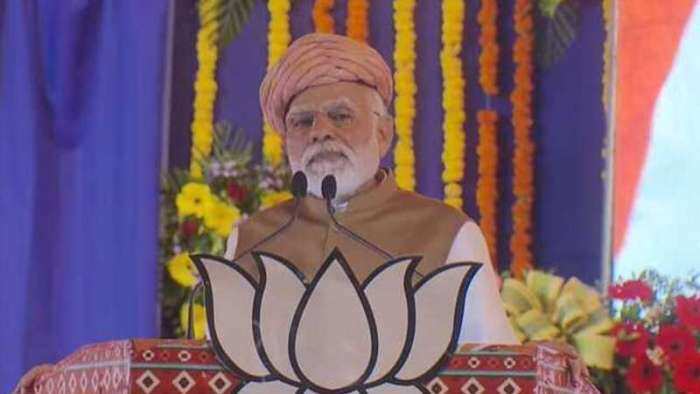 Gujarat Election 2022: Economy climbed up one position under an economist PM but became 5th largest under a chaiwala, says Modi 