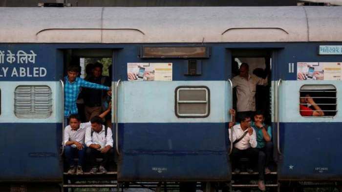 348 trains cancelled by Indian Railways today, February 1; Hazrat Nizamuddin-Durg Humsafar Express rescheduled - Check full list; IRCTC refund rule and ticket cancellation charges