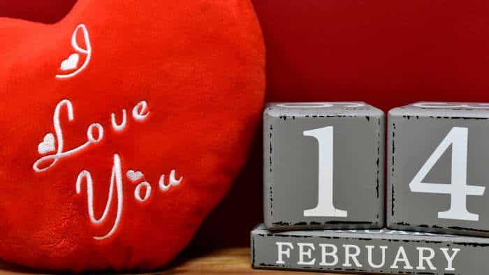 Valentine Week 2023 List: Dates, Wishes, Quotes, Messages, Greetings to share on WhatsApp and Facebook