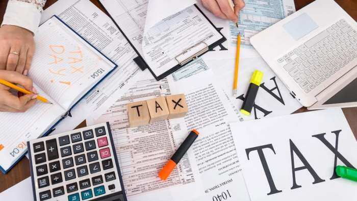 Money Guru: Know How Salaried Employees Can Do Better Tax Planning From Their Income