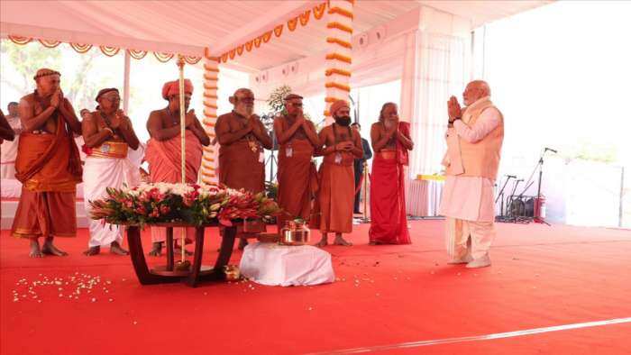 Parliament Inauguration: Sarv Dharma prayer offered at new Parliament House, know which religious leaders participated