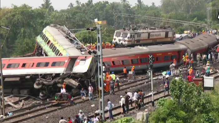 Coromandel train accident latest updates: 233 dead, more than 900 injured; what we know so far