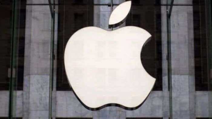 Apple unveils Vision Pro mixed reality headset&#039;s refresh rate