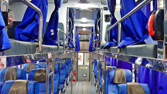 India360: Is it difficult to rescue in a sleeper bus?