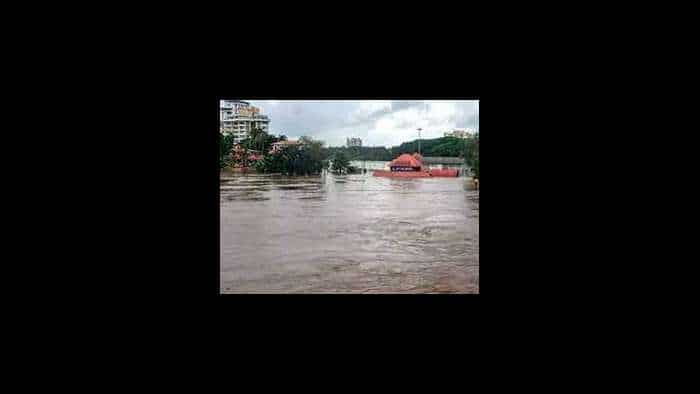 India360: Rain wreaks havoc in North India, why water is filling in cities?