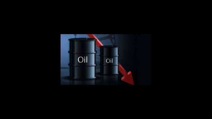 Aapki Khabar Aapka Fayda: Why is the benefit of cheap crude oil not reaching the consumer?