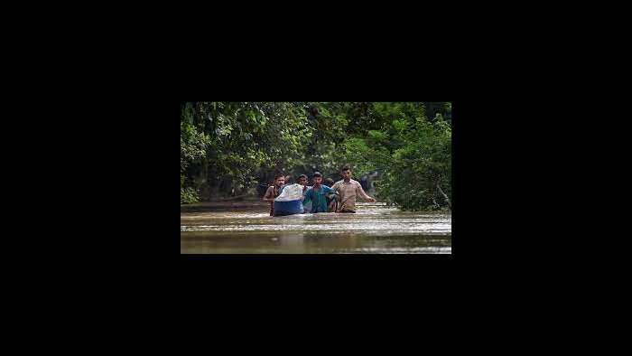 Heavy politics on delhi floods!