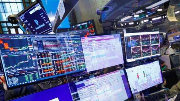 US Fed interest rate decision, June quarter earnings to drive markets this week: Analysts