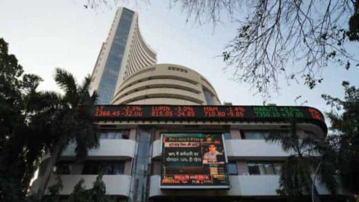 Sensex ends 300 pts lower, Nifty down 80 pts; Kotak, ITC drag; SBI Life, IndusInd shine