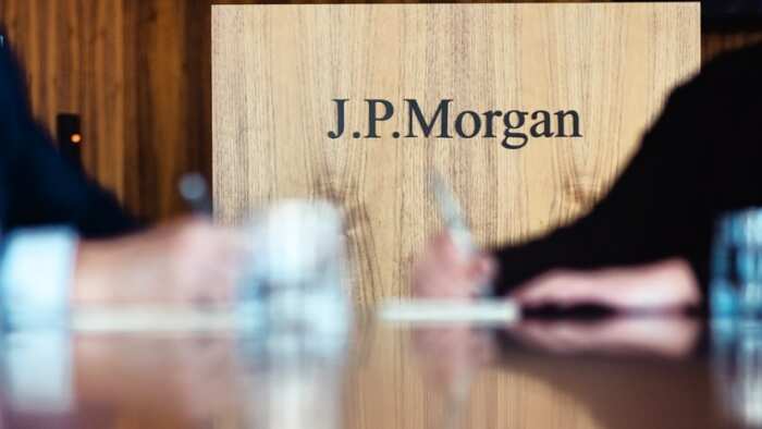 https://www.zeebiz.com/market-news/news-j-p-morgan-to-add-g-secs-to-its-emerging-markets-index-from-next-year-255353