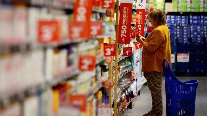 Euro zone economy likely contracted this quarter