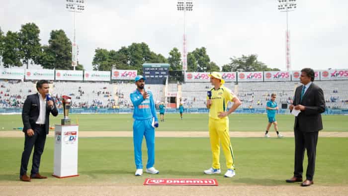 India vs Australia LIVE Score, 2nd ODI Match Updates: 1-0 up Team India eye unassailable lead against Aussies in Indore 