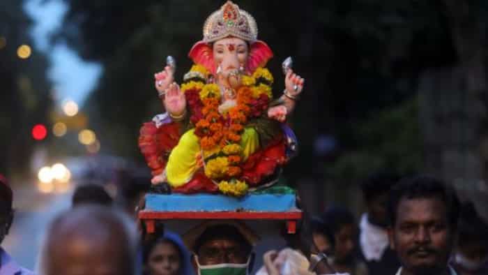 https://www.zeebiz.com/trending/news-ganesh-visarjan-2023-date-and-time-muhurat-vidhi-255716