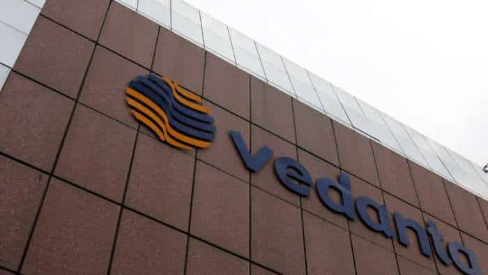  Vedanta hits 52-week low after Moody's downgrades Vedanta Resources' CFR to Caa2 