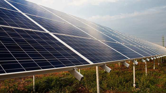 https://www.zeebiz.com/companies/news-boost-to-indias-clean-energy-transition-ashnisha-industries-to-set-up-solar-power-plant-in-gujarat-256476