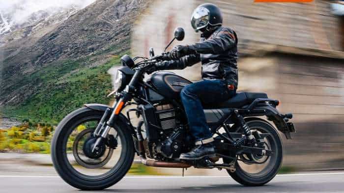  Hero MotoCorp Harley-Davidson X440 price in India top speed mileage booking seat height engine delivery date  