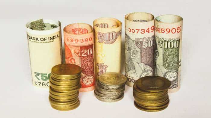 Small Saving Schemes: Guaranteed returns, tax exemption, income assurance and other benefits of government savings schemes