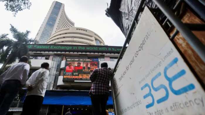 Mcap of BSE-listed firms hits record high of Rs 331 lakh crore 