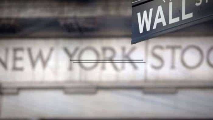  S&P 500 ends lower on mixed Fed messages, PCE on deck 