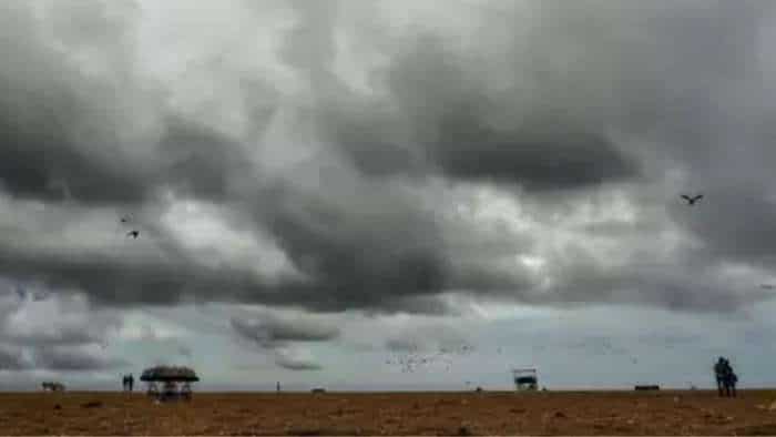  IMD issues thunderstorm warning for Tamil Nadu and Puducherry for next three hours 