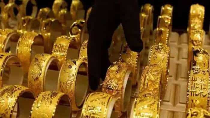 Gold and Silver price today (December 1, 2023): Precious metal trade in green; yellow metal above Rs 62,600