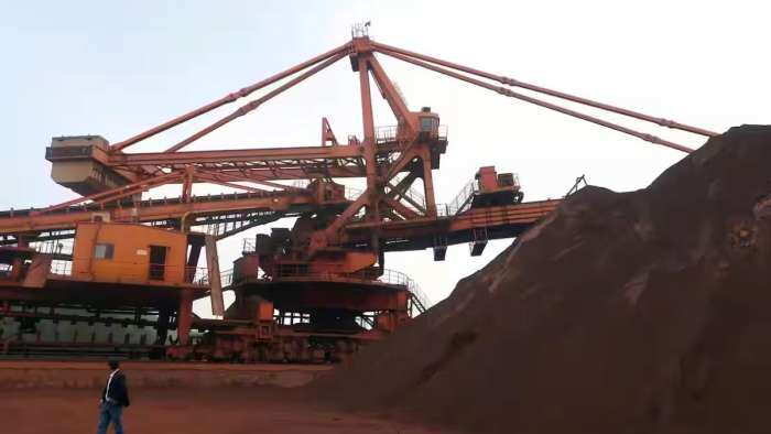  NMDC iron ore output grows 17% in April-November; sales rise 23% 
