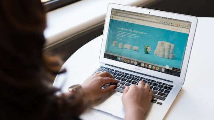 Government takes action against 100 overseas-operated websites