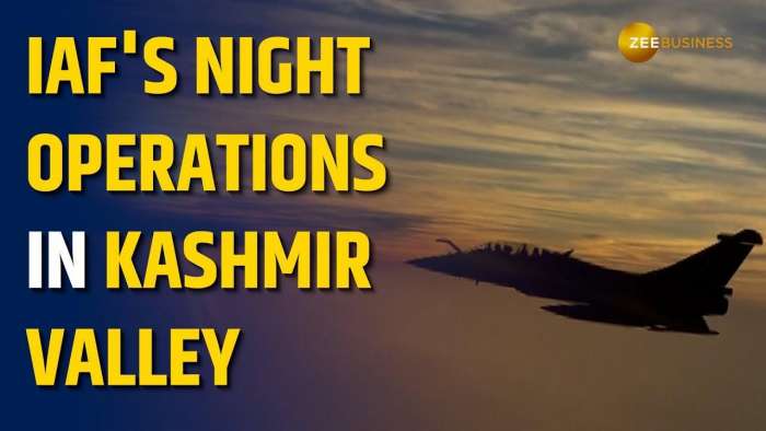 Indian Air Force Conducts Night Drills at Emergency Landing Facilities in Kashmir Valley