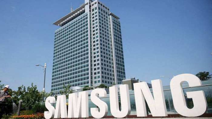 Samsung overtakes Apple as World&#039;s largest smartphone brand in Q1 2024