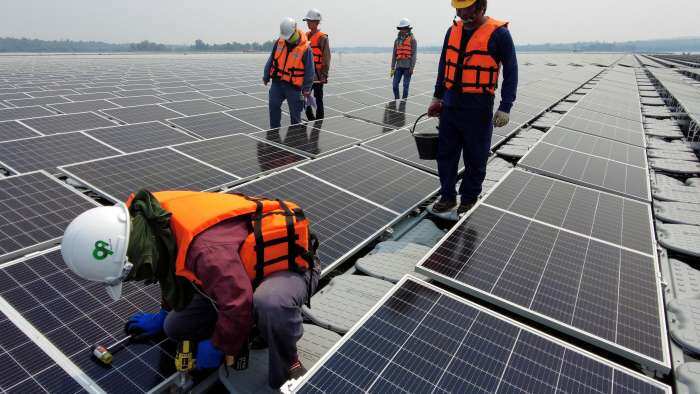 Grew Energy bags order to supply 200 MW solar equipment