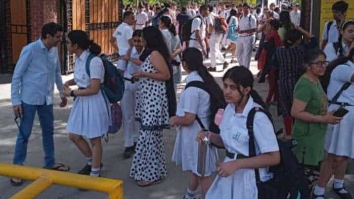 bomb threat in delhi school today names news latest update Mother Mary School Sanskriti School DPS