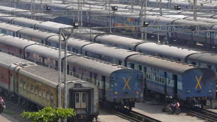 Summer Special Trains: Changes and additions to special train services 